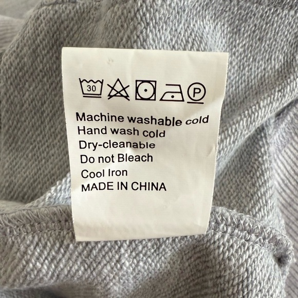 Trendy Queen viral Sweatshirt - Picture 9 of 16